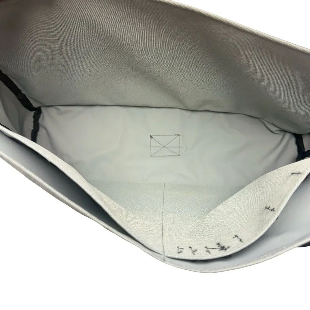 Yak Pak Brooklyn NY Messenger Bag Aqua Canvas Crossbody Laptop Shoulder 2000s